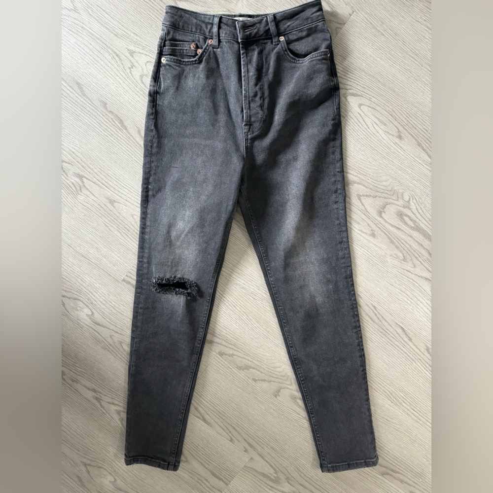 Free People | Black skinny jeans by We the Free | Size 27